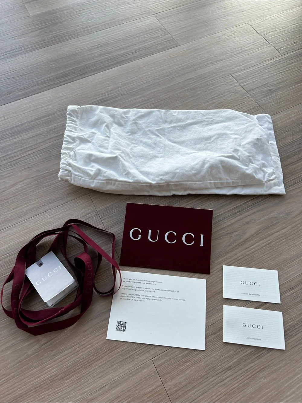 Gucci Black Leather Horsebit Slip-On Loafers